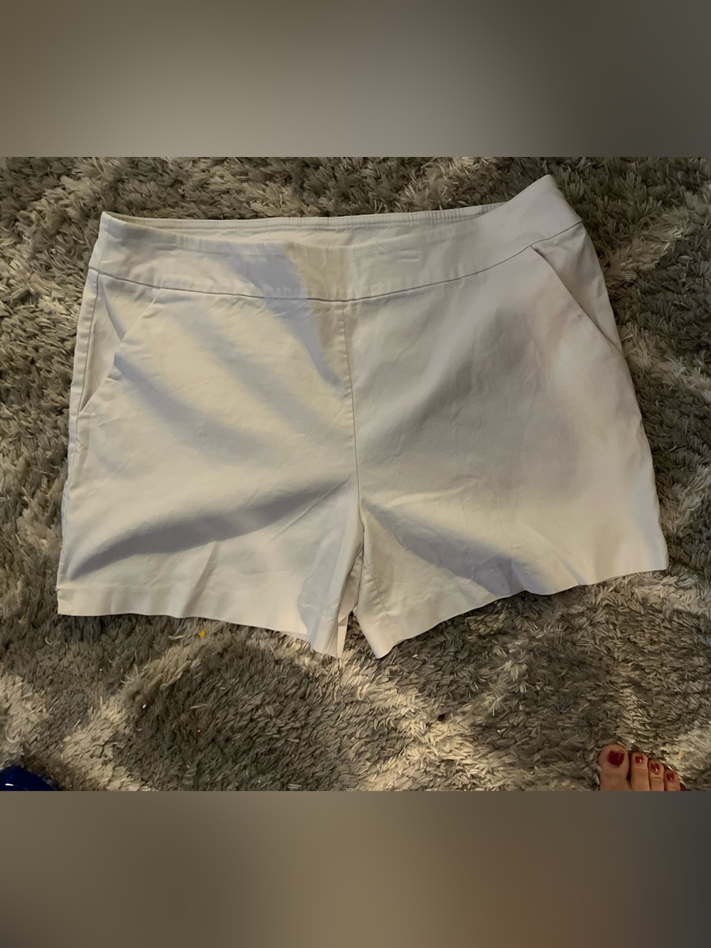 Time and Tru White High-Waist Pull-On Shorts